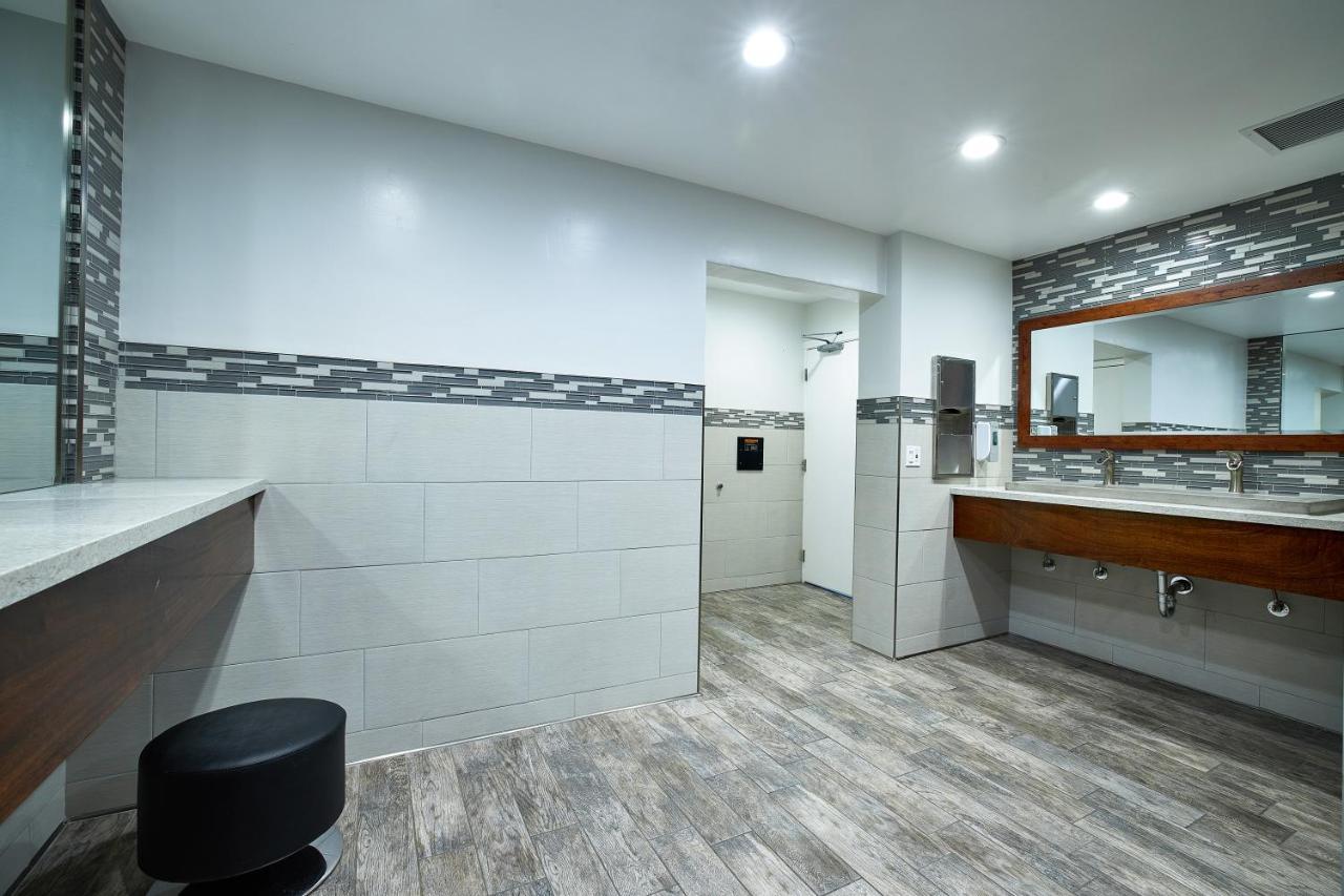 Oceanside Beach Condos מראה חיצוני תמונה